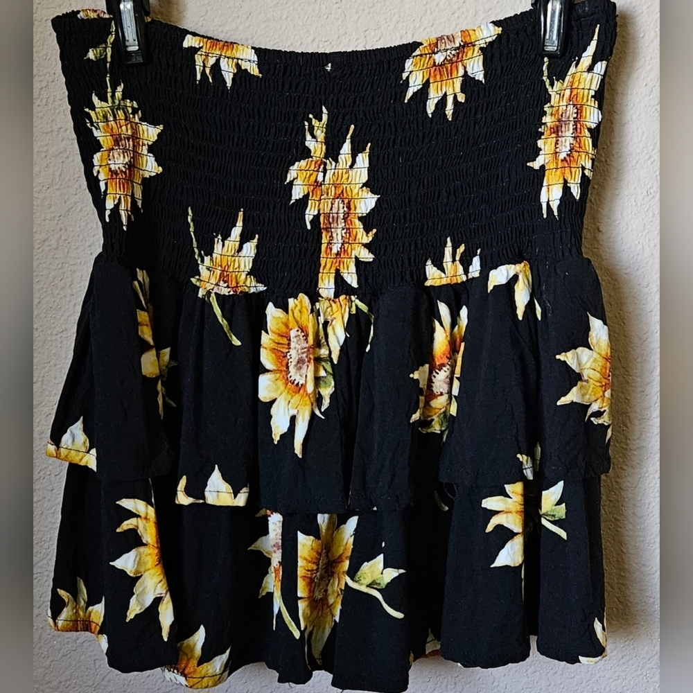 F21 Sunflower ruffle Mini skirt